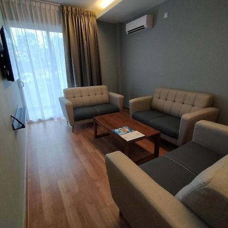בנדר סרי בגאוואן Telanai16 Lodge מראה חיצוני תמונה